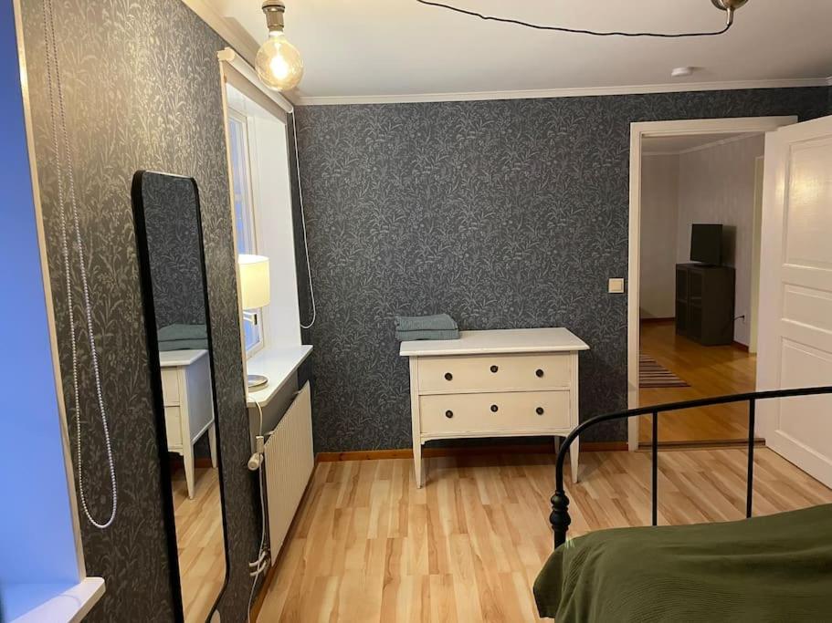 Egen Laegenhet Pa Soedermalm Naera Centrum Sundsvall Exterior foto
