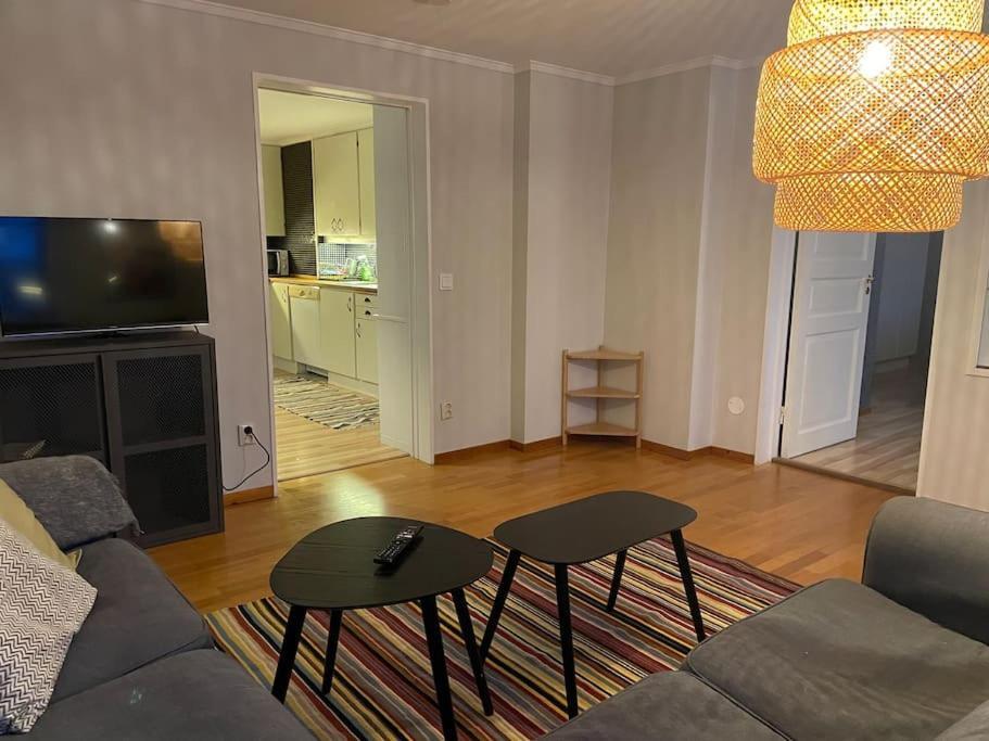 Egen Laegenhet Pa Soedermalm Naera Centrum Sundsvall Exterior foto